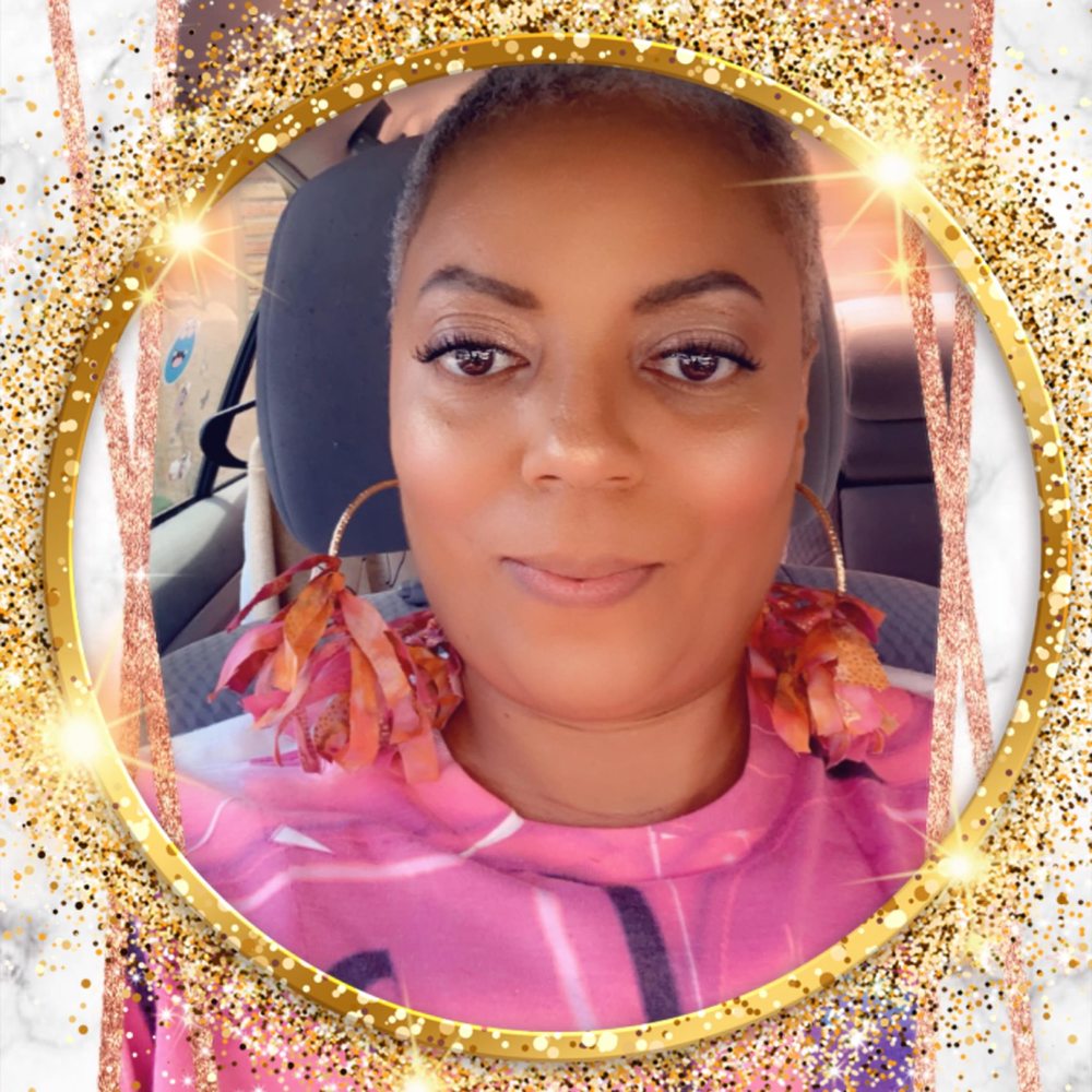 Meet your Posher, Anjanette